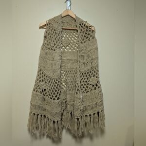 Vintage Glentay Hand-Crocheted Fringe Shawl – Boho Festival Macrame Wrap –